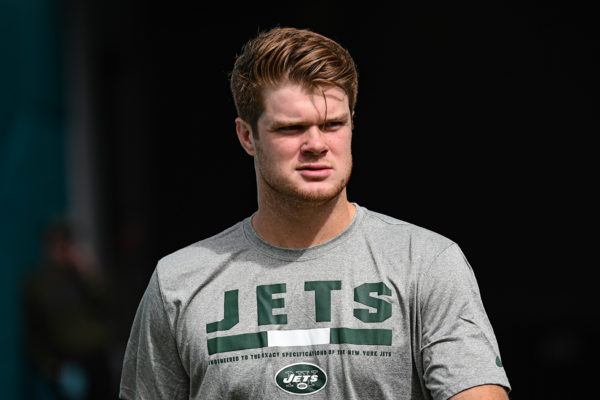 New York Jets quarterback Sam Darnold (14)