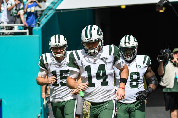 New York Jets quarterback Sam Darnold (14)